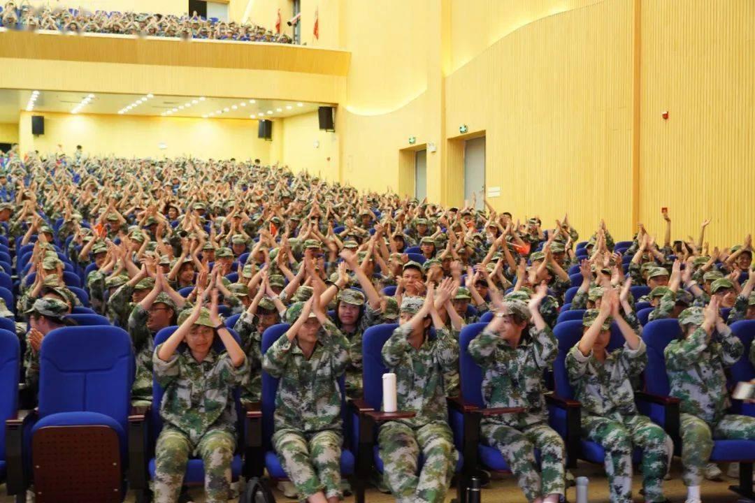 优雅绅士，自成一派：捷豹XFL提车满月记
